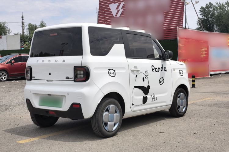 Used Geely Galaxy Panda 2024 Panda Mini 200km Endurance Bear Exterior 7