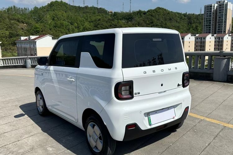 Used Geely Galaxy Panda 2024 Panda Mini 200km Endurance Bear Exterior 7