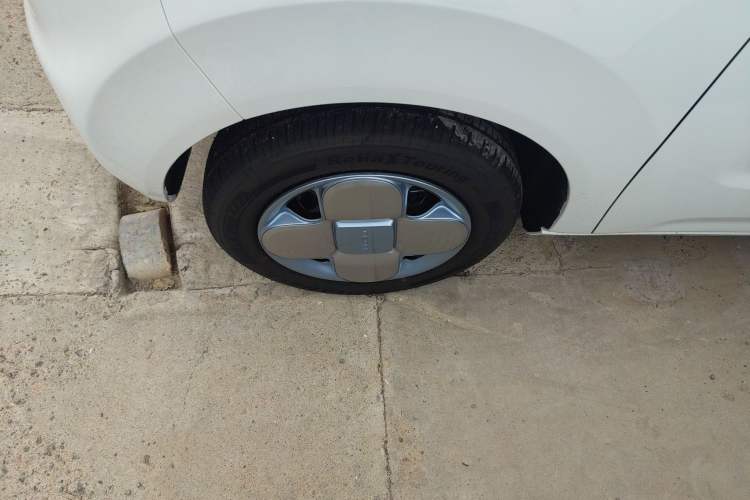 Used Geely Galaxy Panda 2024 Panda Mini 200km Endurance Bear Exterior 7
