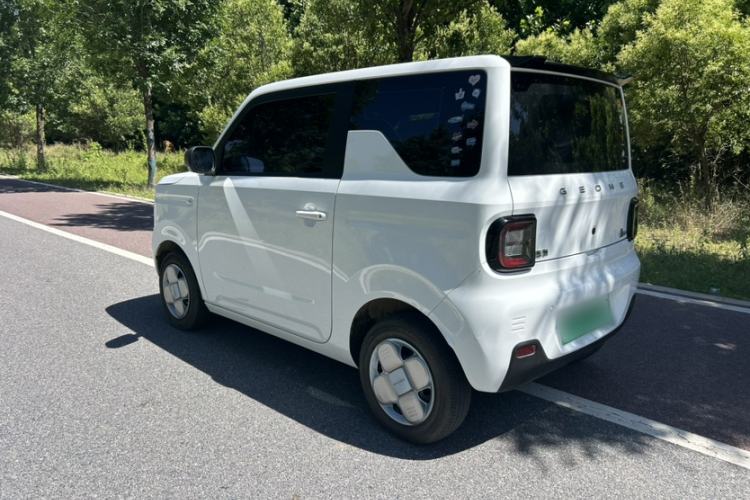 Used Geely Galaxy Panda 2024 Panda Mini 200km Endurance Bear Exterior 7