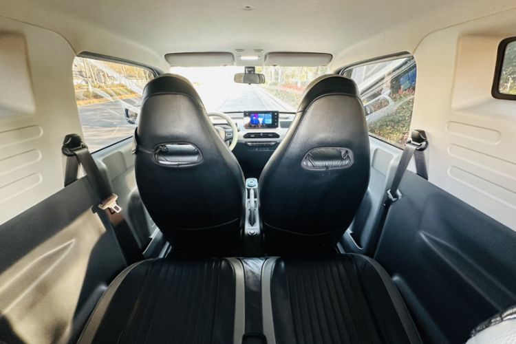 Used Geely Galaxy Panda 2024 Panda Mini 200km Endurance Bear Exterior 9