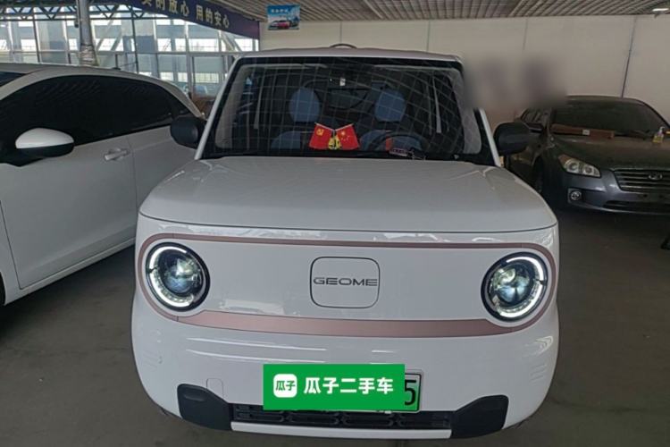 Used Geely Galaxy Panda 2024 Panda Mini 200km Endurance Bear Front