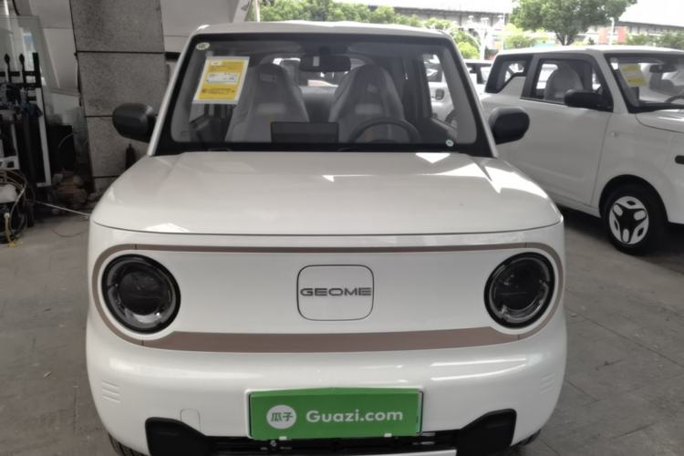 Used Geely Galaxy Panda 2024 Panda Mini 200km Endurance Bear Front