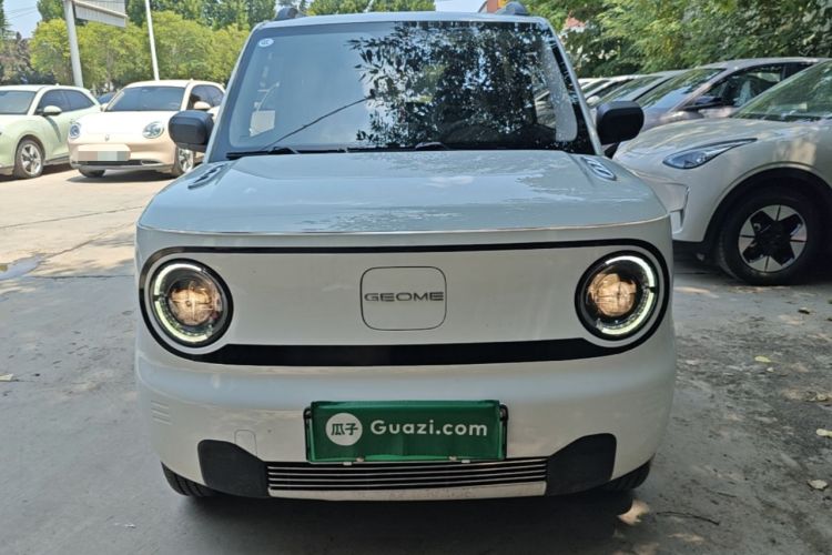 Used Geely Galaxy Panda 2024 Panda Mini 200km Endurance Bear Front