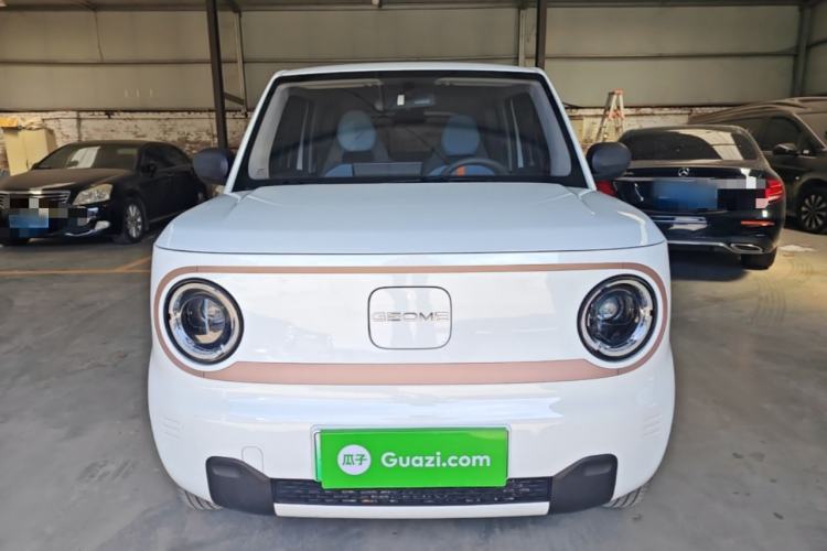 Used Geely Galaxy Panda 2024 Panda Mini 200km Endurance Bear Front