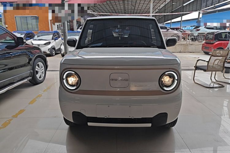 Used Geely Galaxy Panda 2024 Panda Mini 200km Endurance Bear Front