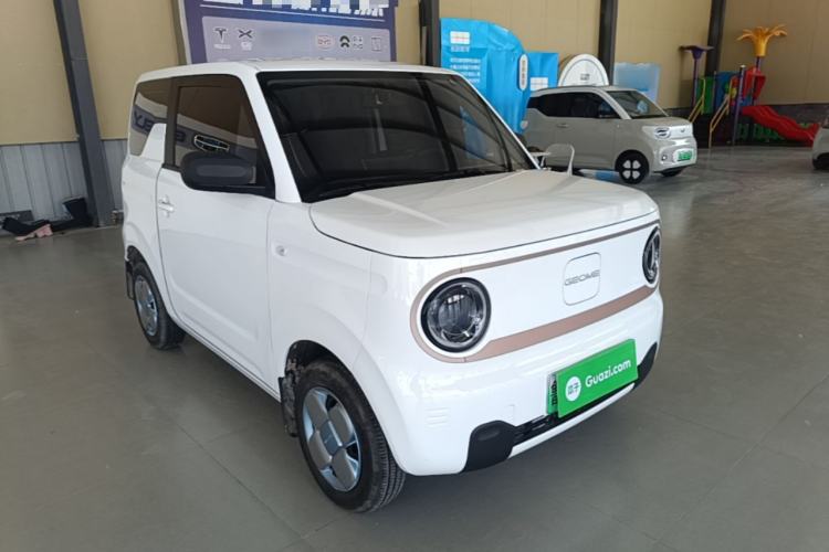 Used Geely Galaxy Panda 2024 Panda Mini 200km Endurance Bear Front Right 45 Deg