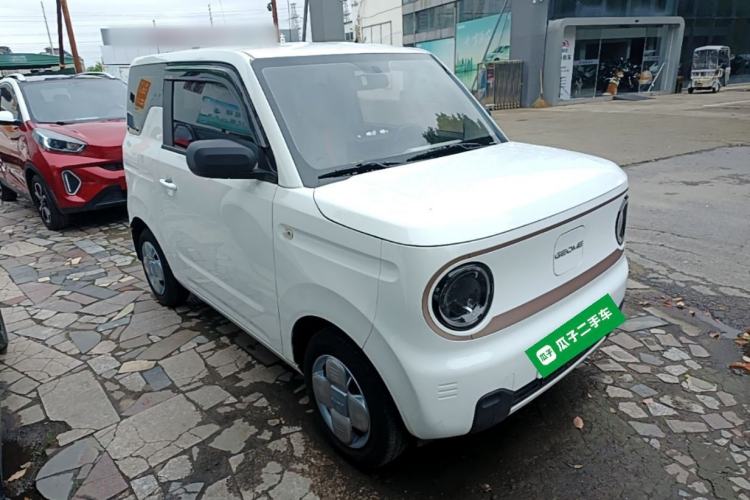 Used Geely Galaxy Panda 2024 Panda Mini 200km Endurance Bear Front Right 45 Deg