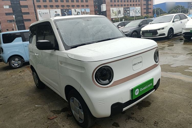 Used Geely Galaxy Panda 2024 Panda Mini 200km Longteng PRO Edition Front Right 45 Deg