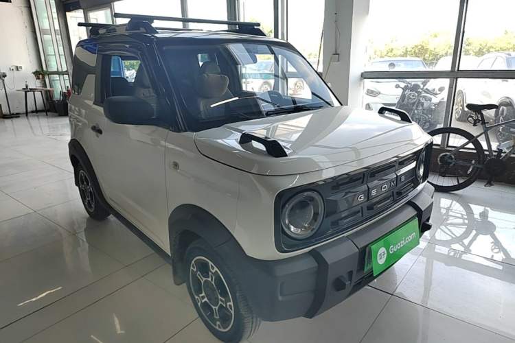 Used Geely Galaxy Panda 2024 200km Panda Rider Front Right 45 Deg