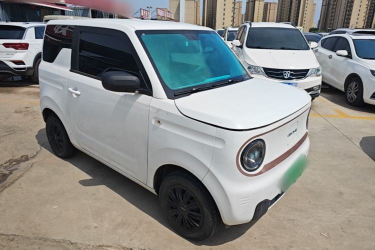 Used Geely Galaxy Panda 2024 Panda Mini 200km Endurance Bear Front Right 45 Deg