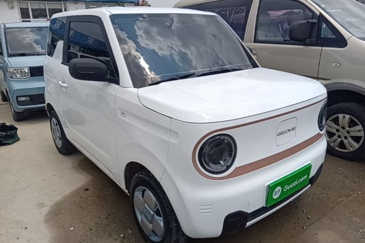 Used Geely Galaxy Panda 2024 Panda Mini 200km Longteng PRO Edition Front Right 45 Deg
