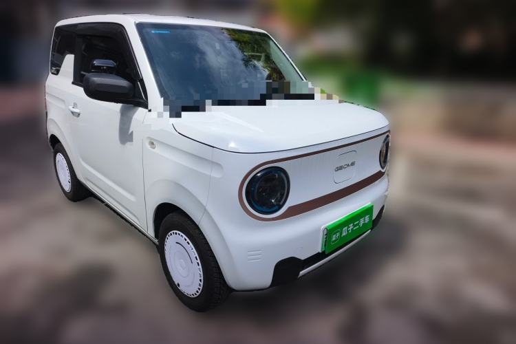 Used Geely Galaxy Panda 2024 Panda Mini 200km Endurance Bear Front Right 45 Deg