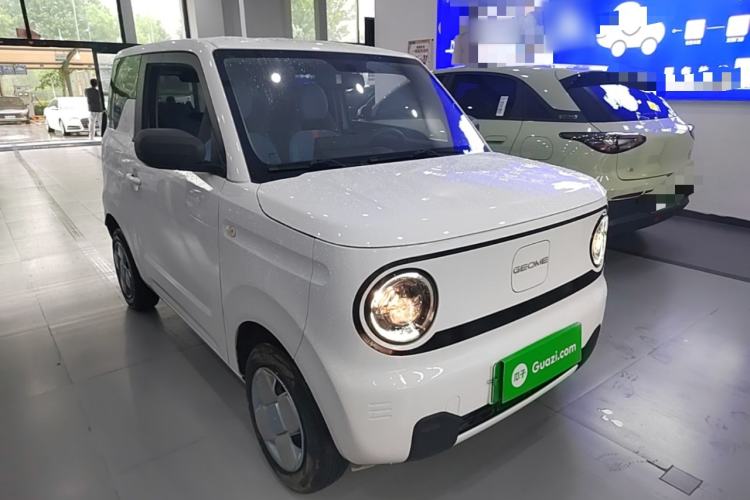 Used Geely Galaxy Panda 2024 Panda Mini 200km Endurance Bear Front Right 45 Deg