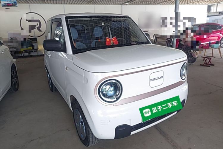 Used Geely Galaxy Panda 2024 Panda Mini 200km Endurance Bear Front Right 45 Deg
