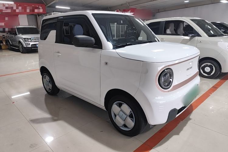 Used Geely Galaxy Panda 2024 Panda Mini 200km Endurance Bear Front Right 45 Deg