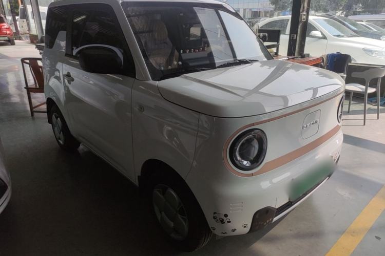 Used Geely Galaxy Panda 2024 Panda Mini 200km Endurance Bear Front Right 45 Deg