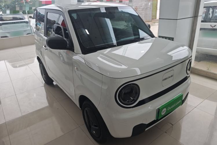 Used Geely Galaxy Panda 2024 Panda Mini 200km Endurance Bear Front Right 45 Deg