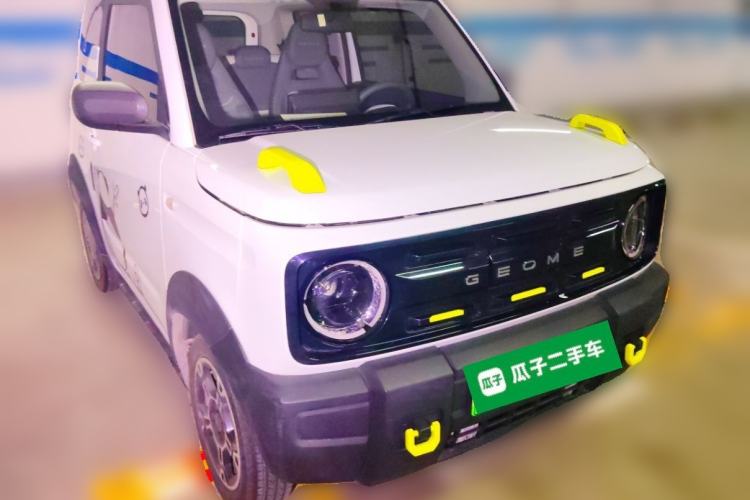 Used Geely Galaxy Panda 2024 200km Panda Rider Front Right 45 Deg