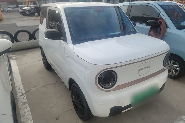 Used Geely Galaxy Panda 2024 Panda Mini 200km Endurance Bear Front Right 45 Deg