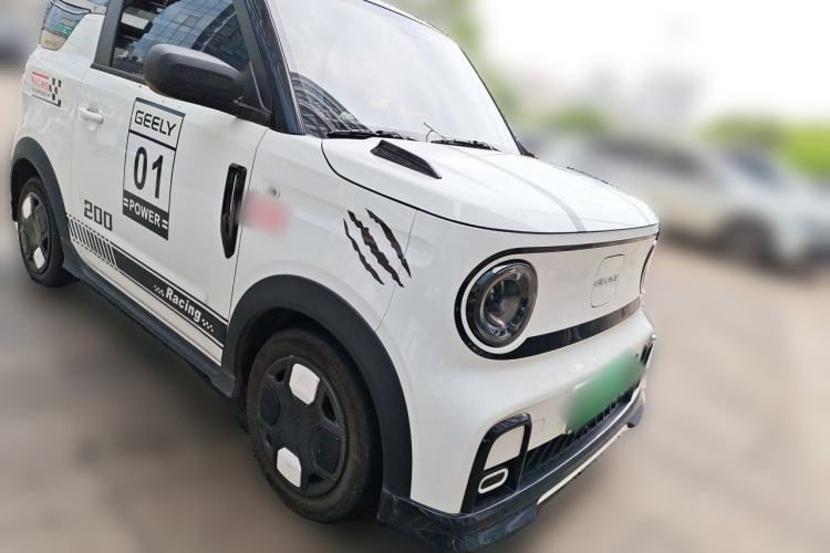 Used Geely Galaxy Panda 2024 200km Panda Kart Front Right 45 Deg