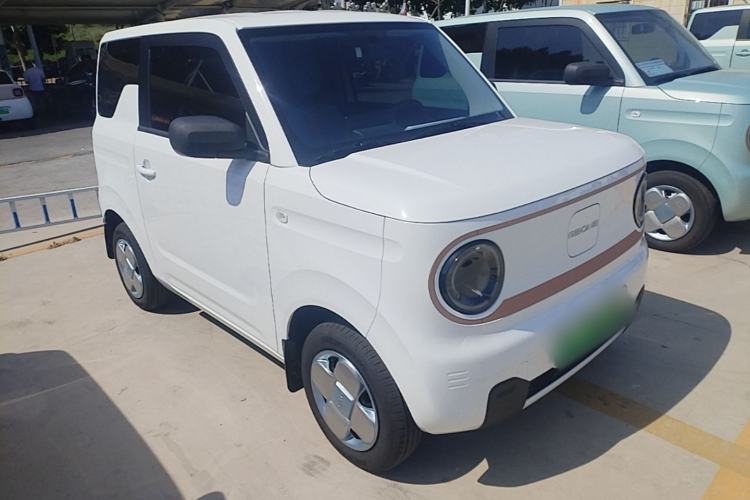 Used Geely Galaxy Panda 2024 Panda Mini 200km Endurance Bear Front Right 45 Deg