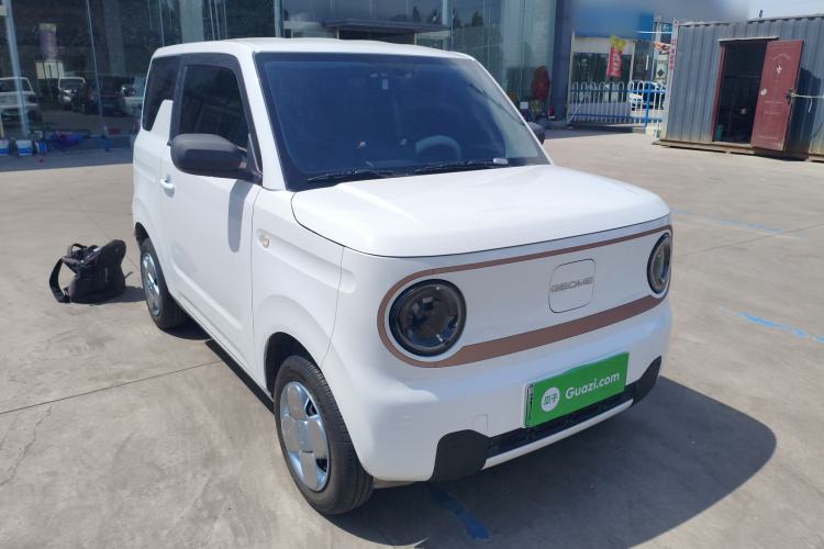 Used Geely Galaxy Panda 2024 Panda Mini 200km Endurance Bear Front Right 45 Deg