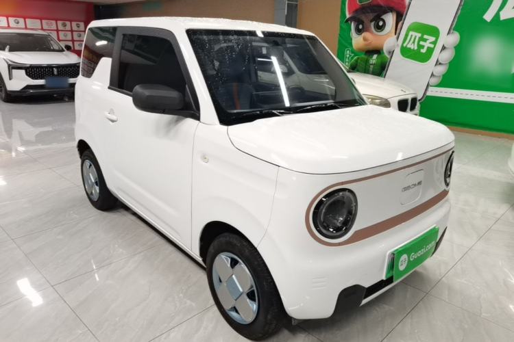 Used Geely Galaxy Panda 2024 Panda Mini 200km Endurance Bear Front Right 45 Deg