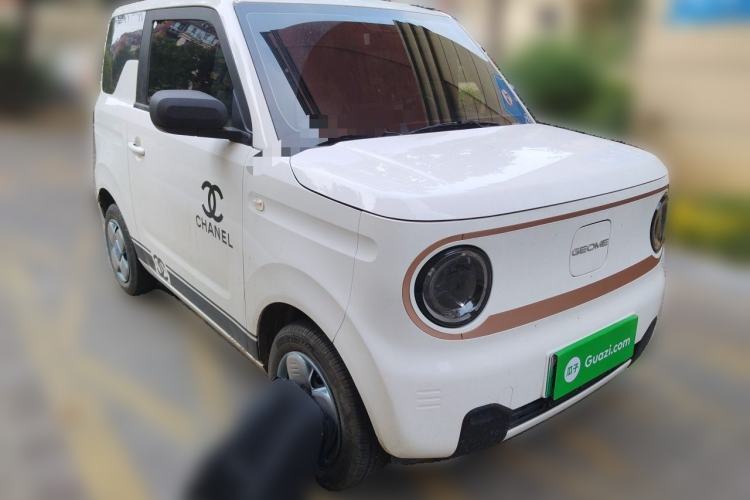 Used Geely Galaxy Panda 2024 Panda Mini 200km Endurance Bear Front Right 45 Deg