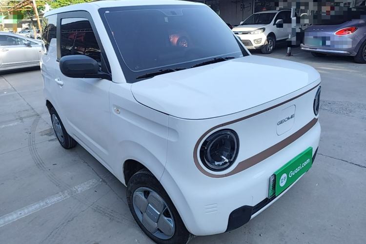 Used Geely Galaxy Panda 2024 Panda Mini 200km Endurance Bear Front Right 45 Deg