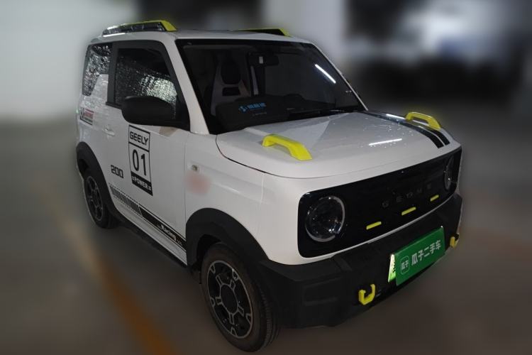 Used Geely Galaxy Panda 2024 200km Panda Rider Front Right 45 Deg