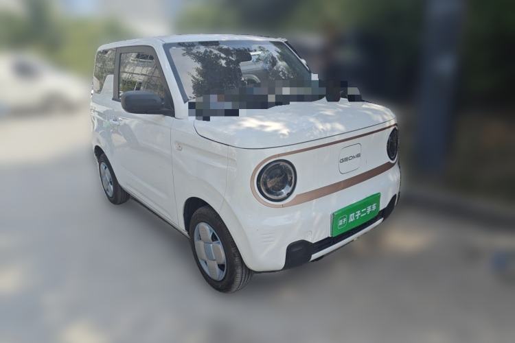 Used Geely Galaxy Panda 2024 Panda Mini 200km Endurance Bear Front Right 45 Deg