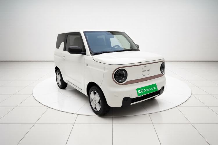 Used Geely Galaxy Panda 2024 Panda Mini 200km Longteng PRO Edition Front Right 45 Deg