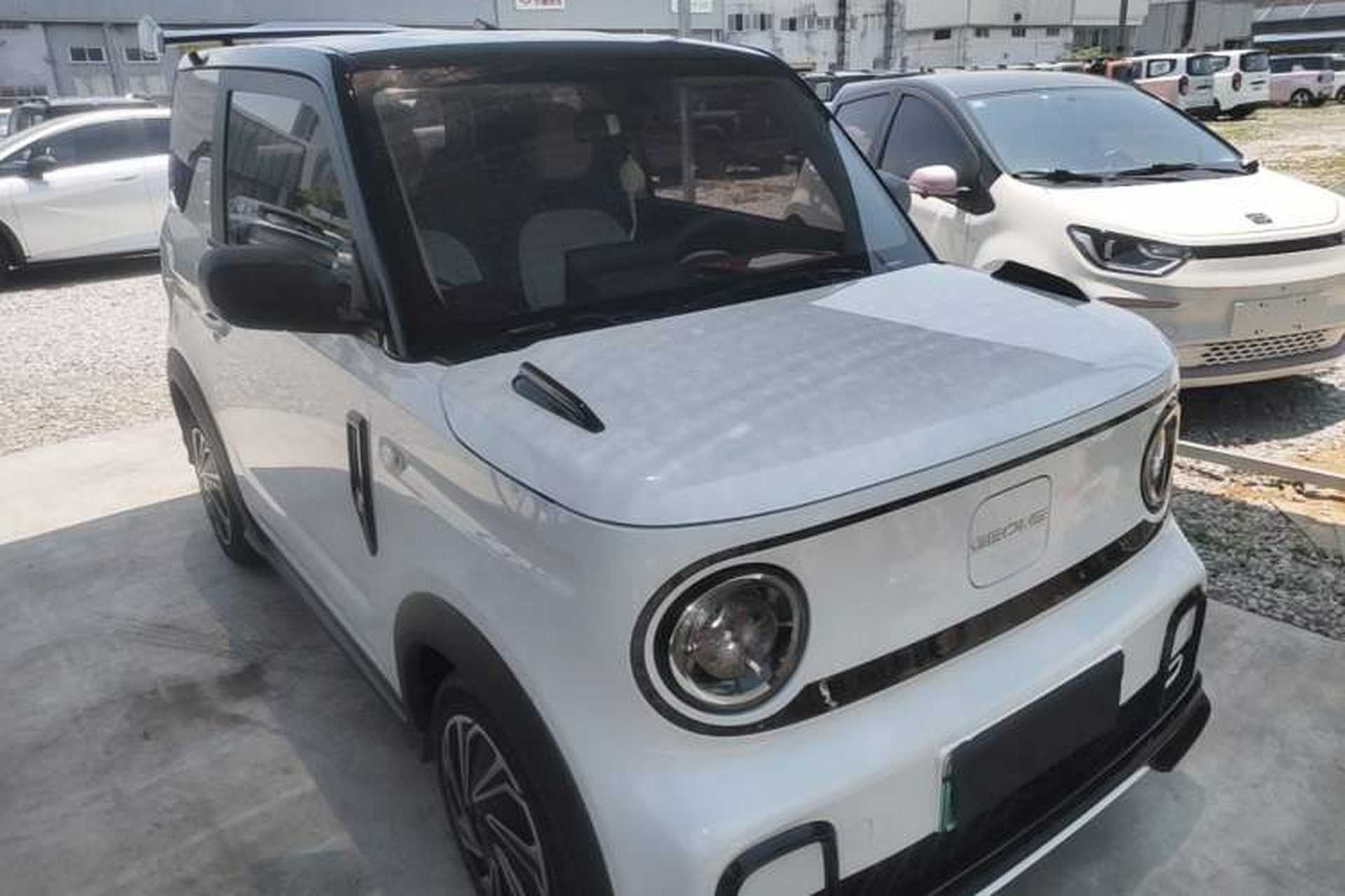 Used Geely Galaxy Panda 2024 200km Panda Kart Front Right 45 Deg