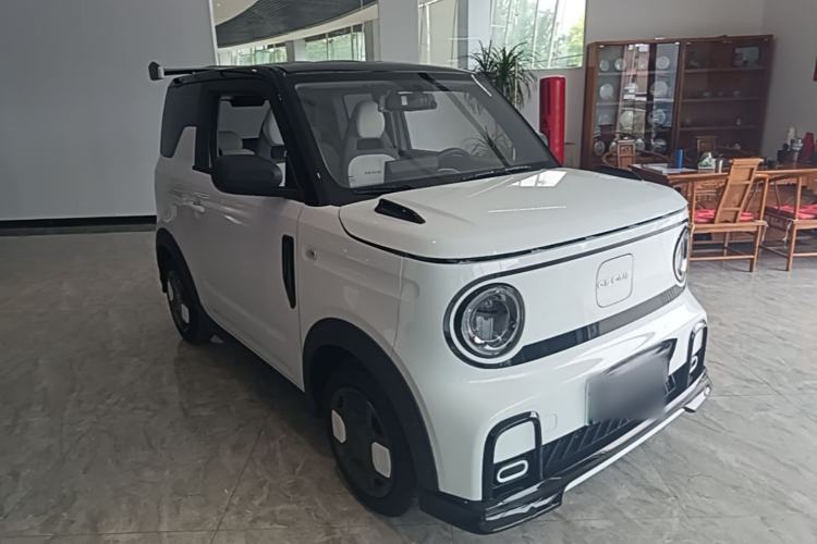 Used Geely Galaxy Panda 2024 200km Panda Kart Front Right 45 Deg