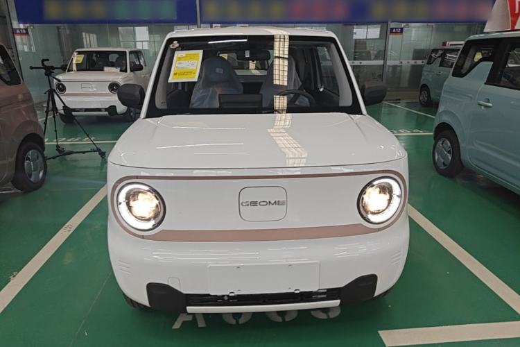 Used Geely Galaxy Panda 2024 Panda Mini 200km Longteng PRO Edition Front