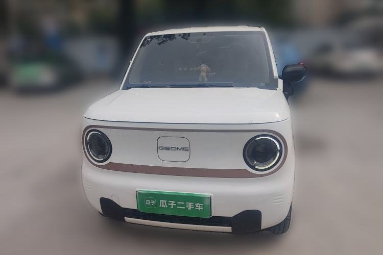 Used Geely Galaxy Panda 2024 Panda Mini 200km Endurance Bear Front