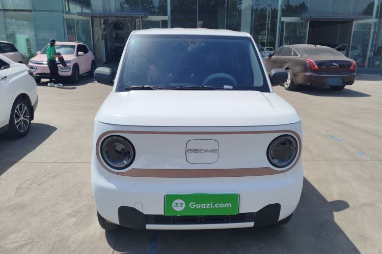 Used Geely Galaxy Panda 2024 Panda Mini 200km Endurance Bear Front