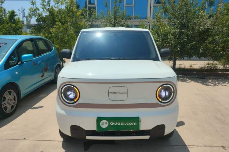 Used Geely Galaxy Panda 2024 Panda Mini 200km Endurance Bear Front