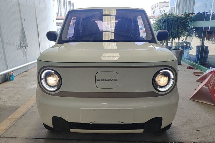Used Geely Galaxy Panda 2024 Panda Mini 200km Endurance Bear Front