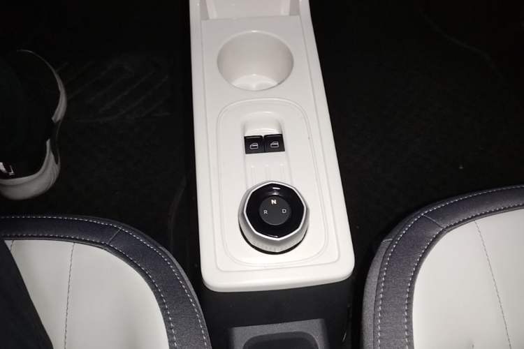 Used Geely Galaxy Panda 2024 200km Panda Kart Gear Lever