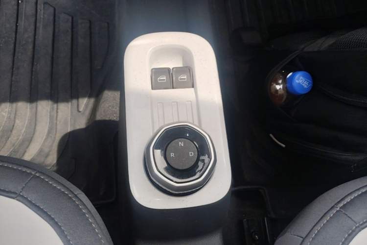 Used Geely Galaxy Panda 2024 200km Panda Kart Gear Lever