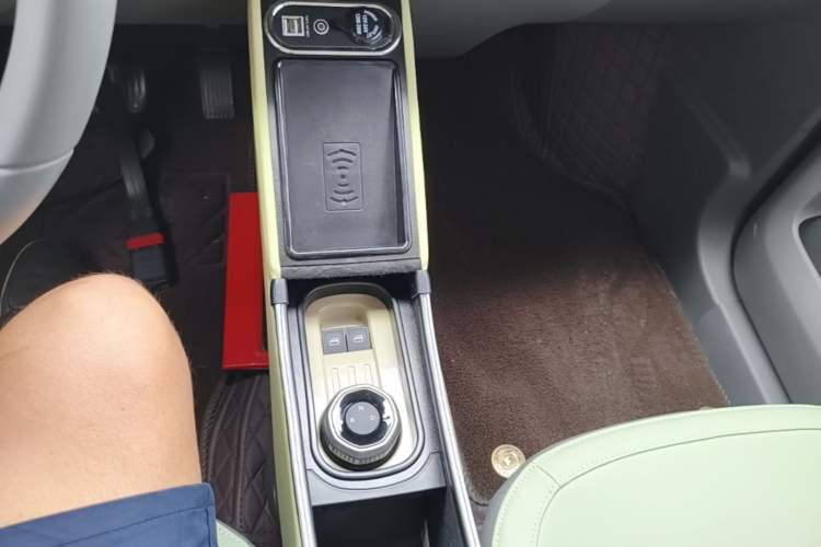 Used Geely Galaxy Panda 2024 200km Panda Kart Gear Lever