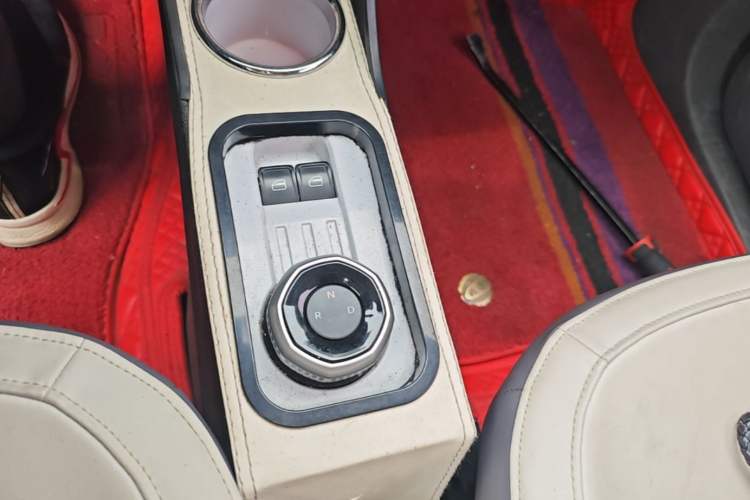 Used Geely Galaxy Panda 2024 200km Panda Rider Gear Lever