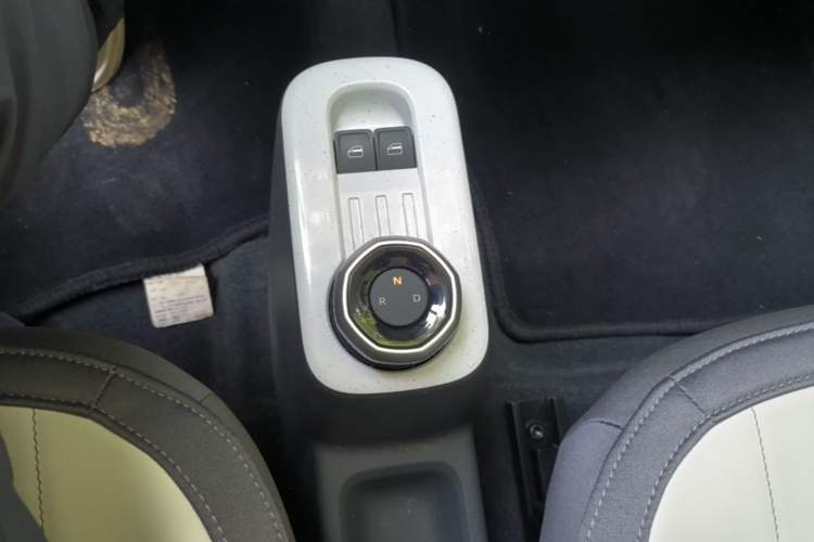 Used Geely Galaxy Panda 2024 200km Panda Kart Gear Lever