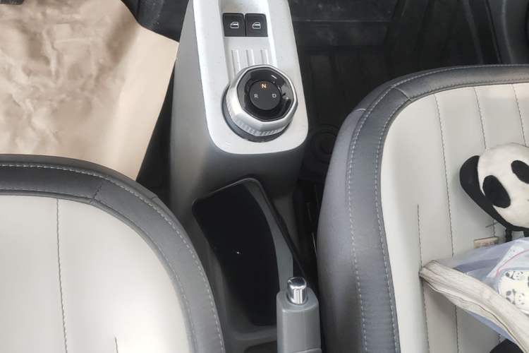 Used Geely Galaxy Panda 2024 200km Panda Kart Gear Lever