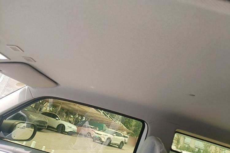 Used Geely Galaxy Panda 2024 Panda Mini 200km Endurance Bear Headliner