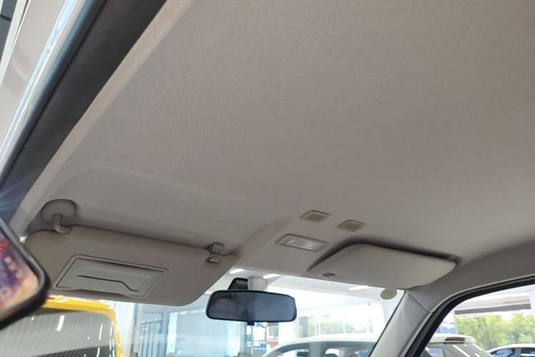 Used Geely Galaxy Panda 2024 Panda Mini 200km Endurance Bear Headliner