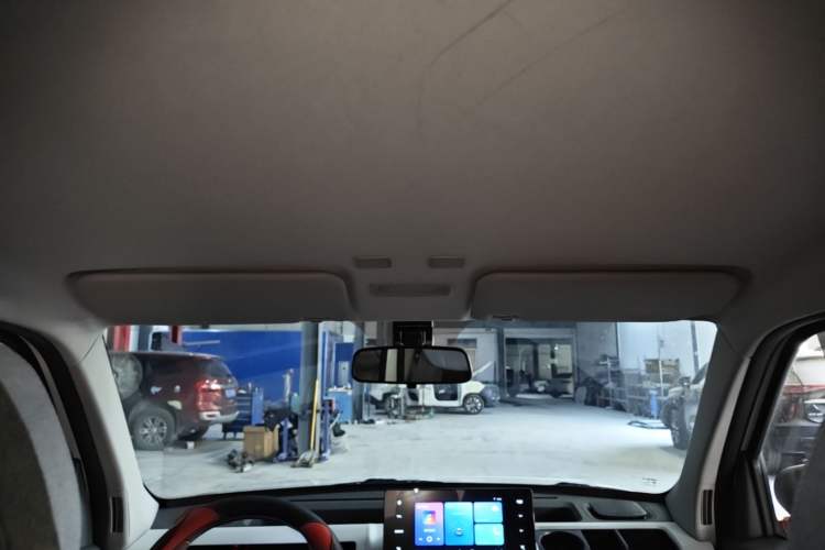 Used Geely Galaxy Panda 2024 Panda Mini 200km Endurance Bear Headliner