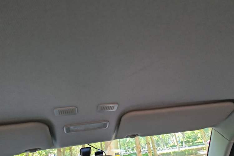 Used Geely Galaxy Panda 2024 Panda Mini 200km Endurance Bear Headliner